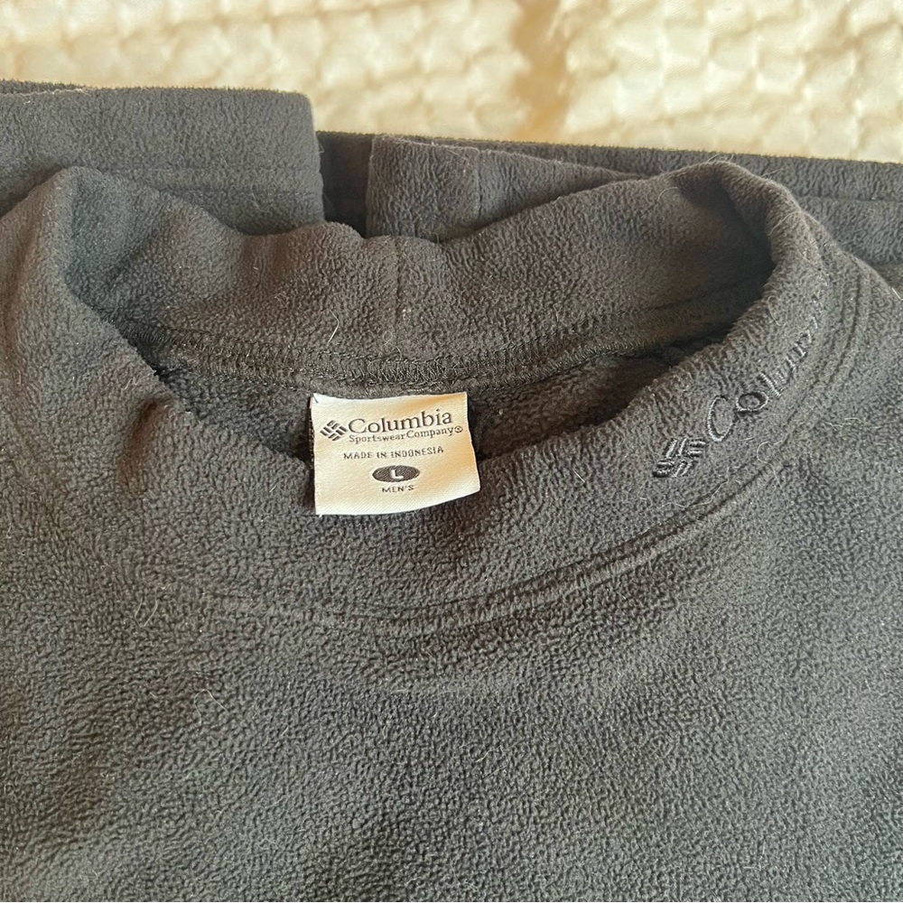 Columbia- Men’s Mock Neck Fleece Sweatshirt- Black- Large - Picture 2 of 8